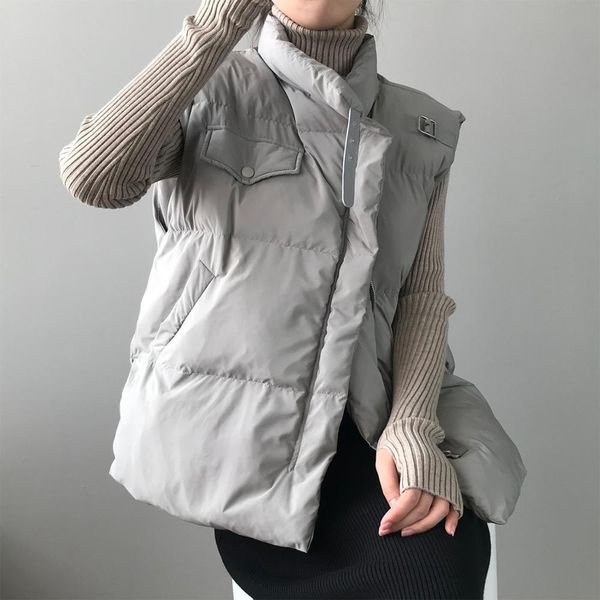 ol winter waistcoat vest jacket women minimalist elegant thick warm coat female stand collar loose parkas 210421, Black
ol winter waistcoat vest jacket women minimalist elegant thick warm coat female stand collar loose parkas 210421, Black