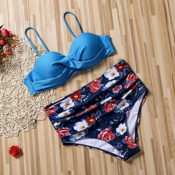 women's swimwear 2021 high waist bikini set swimsuit swimming suit biquini two pieces flower women fashion beachwear, White;black
women's swimwear 2021 high waist bikini set swimsuit swimming suit biquini two pieces flower women fashion beachwear, White;black