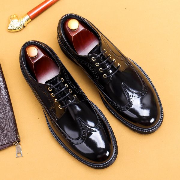 luxury brand design genuine leather brogue shoes men breathable lace up round head formal dress shoes party office high quality, Black
luxury brand design genuine leather brogue shoes men breathable lace up round head formal dress shoes party office high quality, Black