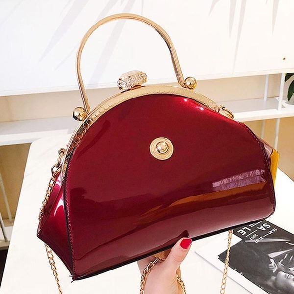 evening bags women fashion vintage mini shoulder bag 2021 summer luxury leather casual cute elegant chain diamonds crossbody
evening bags women fashion vintage mini shoulder bag 2021 summer luxury leather casual cute elegant chain diamonds crossbody