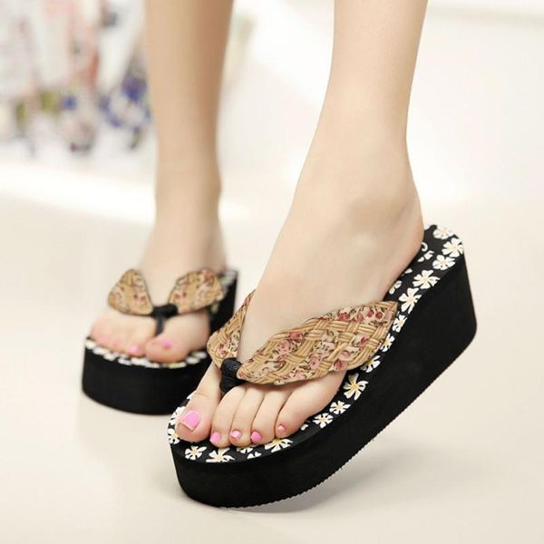 woman kawaii beach sandals 2021 summer wedges platform flipflops sandalia para playa for teenagers flower print low heel mules, Black
woman kawaii beach sandals 2021 summer wedges platform flipflops sandalia para playa for teenagers flower print low heel mules, Black