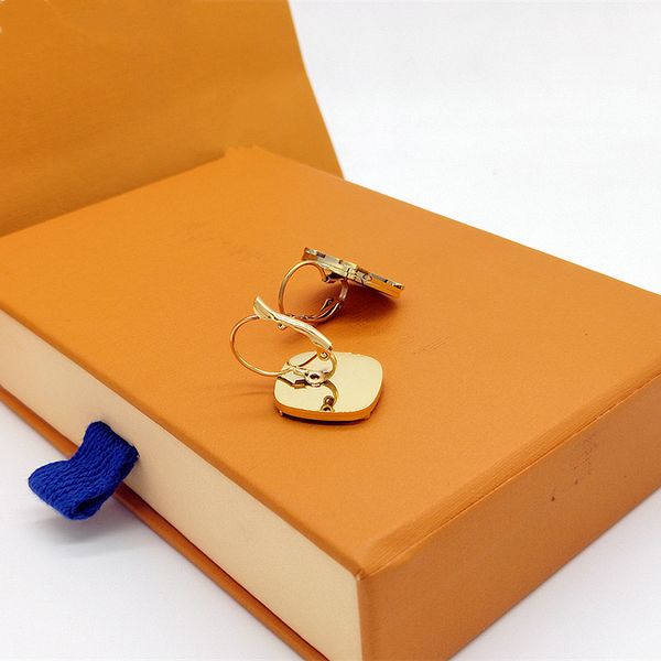 gold titanium steel earrings hoop female black mirror letter l home womens designer social luxury gifts non-fading non-allergic jewelry, Golden;silver 
gold titanium steel earrings hoop female black mirror letter l home womens designer social luxury gifts non-fading non-allergic jewelry, Golden;silver