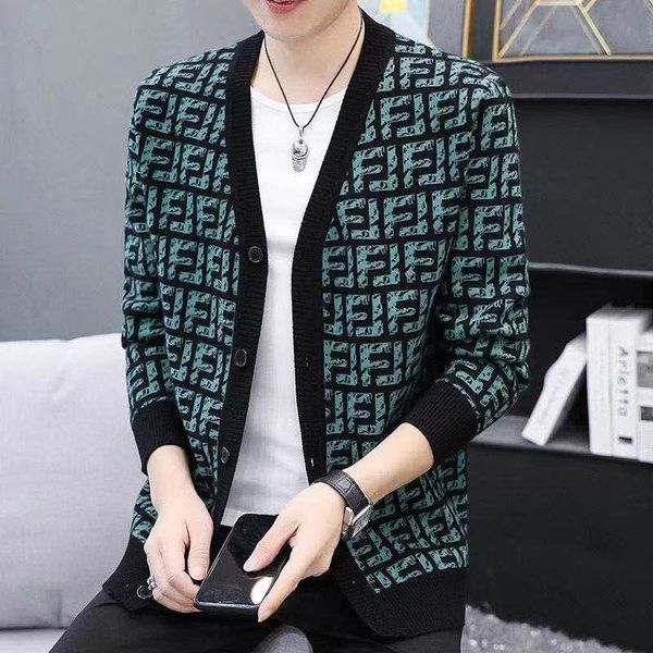 men's sweaters 2021 knit cardigan button long sleeve jacket v-neck color block plaid sweater, White;black
men's sweaters 2021 knit cardigan button long sleeve jacket v-neck color block plaid sweater, White;black