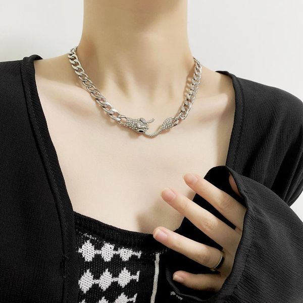 chokers animal serpentine titanium steel punk necklace personality snake shape hip hop trendy women's collar accessories, Golden;silver
chokers animal serpentine titanium steel punk necklace personality snake shape hip hop trendy women's collar accessories, Golden;silver