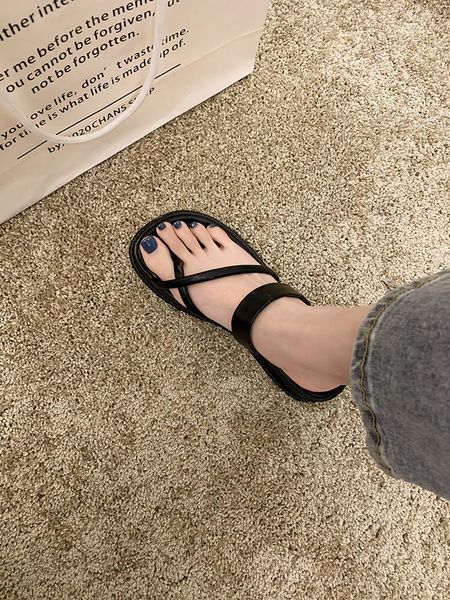 slippers shoes woman 2021 med female platform luxury slides rubber flip flops designer hawaiian flat summer rome fashion sca, Black
slippers shoes woman 2021 med female platform luxury slides rubber flip flops designer hawaiian flat summer rome fashion sca, Black