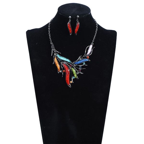 earrings & necklace fashion woman choker stripe rhinestone statement bridal jewelry set, Silver
earrings & necklace fashion woman choker stripe rhinestone statement bridal jewelry set, Silver