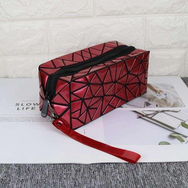 waterproof ladies cosmetic bag geometric rhombus convenient to carry large space handbag women bags & cases
waterproof ladies cosmetic bag geometric rhombus convenient to carry large space handbag women bags & cases