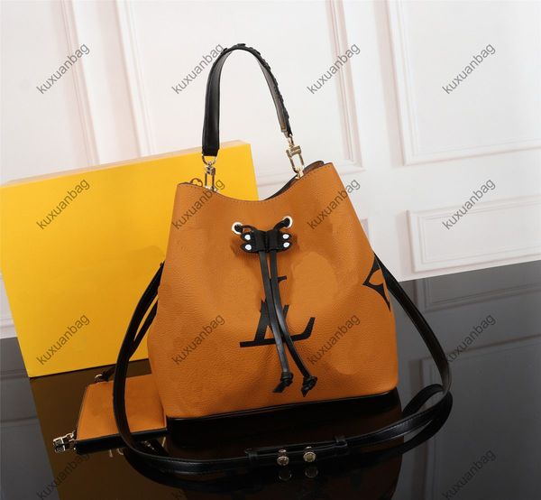 handbag designer handbags women luxurys designers bags 2021 deauville tote zhouzhoubao123 crossbody bag the medium size is cove
handbag designer handbags women luxurys designers bags 2021 deauville tote zhouzhoubao123 crossbody bag the medium size is cove