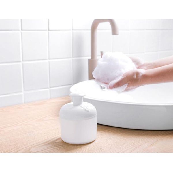 storage bottles & jars 2pcs portable maker facial cleanser bubbler poratble bubble former practical flask for home trip use white
storage bottles & jars 2pcs portable maker facial cleanser bubbler poratble bubble former practical flask for home trip use white