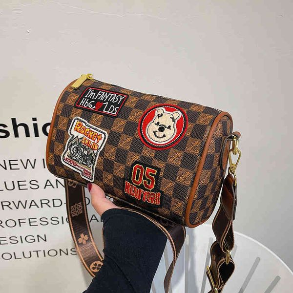 2022 factory wholesale new this year's popular spring new portable small bag, women's feeling, versatile, niche printed single sho
2022 factory wholesale new this year's popular spring new portable small bag, women's feeling, versatile, niche printed single sho