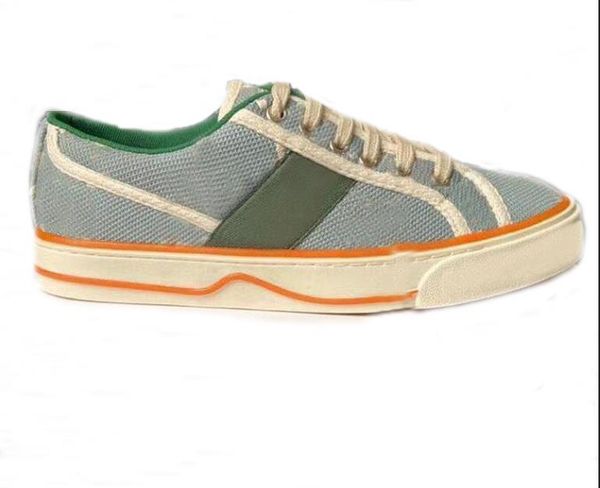 casual shoes women travel leather lace-up sneaker 100% cowhide fashion lady flat designer running trainers letters woman shoe platform men g
casual shoes women travel leather lace-up sneaker 100% cowhide fashion lady flat designer running trainers letters woman shoe platform men g