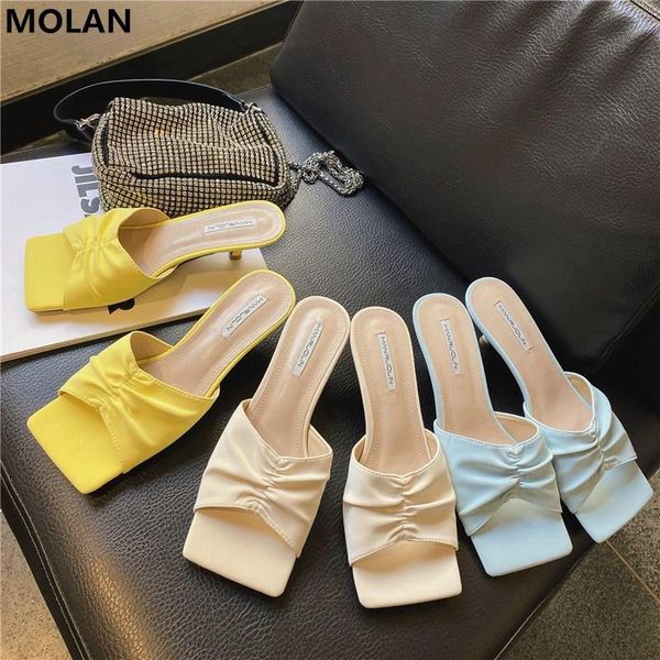 dress shoes molan brand designers 2021 summer fashion luxury sqaure toe pleated leather kitten heels lady pumps mules flip flops outside, Black
dress shoes molan brand designers 2021 summer fashion luxury sqaure toe pleated leather kitten heels lady pumps mules flip flops outside, Black