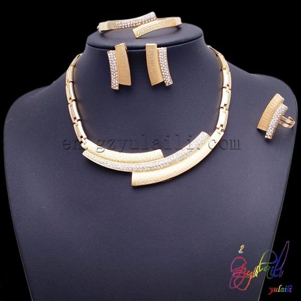 earrings & necklace 2021 tiny gold color chain with regular pattern jewellery sets for women african daily or party costume jewelry, Silver
earrings & necklace 2021 tiny gold color chain with regular pattern jewellery sets for women african daily or party costume jewelry, Silver