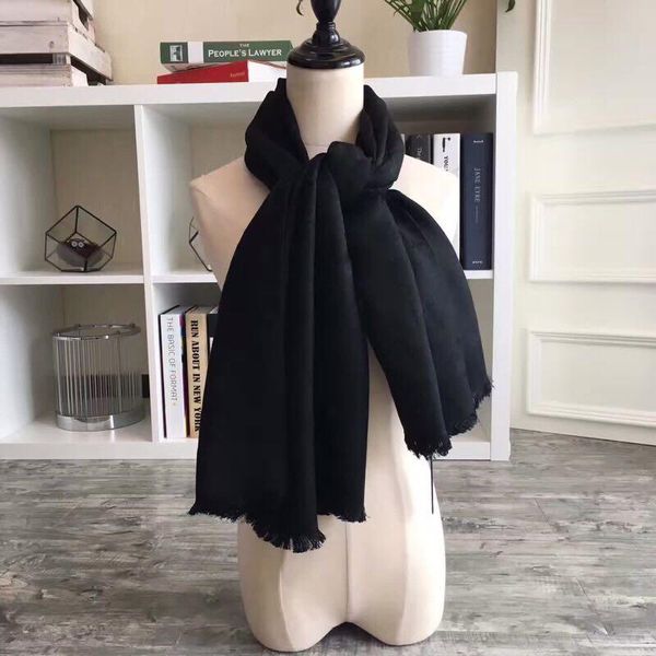 scarves luxury women square cashmere scarf 140*140 cm winter warm girls designer logo shawl soft for female, Blue;gray
scarves luxury women square cashmere scarf 140*140 cm winter warm girls designer logo shawl soft for female, Blue;gray