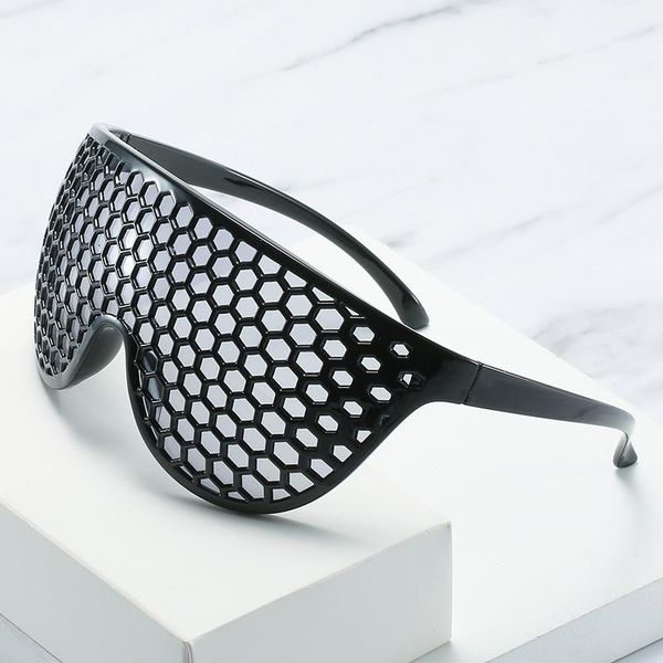 sunglasses fashion vintage oversized women men designer travel hollow out grid big frame sun glasses shades, White;black
sunglasses fashion vintage oversized women men designer travel hollow out grid big frame sun glasses shades, White;black