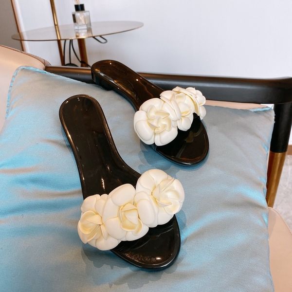 lady luxurys woman designer slipper new fashion ladies white rose slippers split sandlas leather shoes, Black
lady luxurys woman designer slipper new fashion ladies white rose slippers split sandlas leather shoes, Black