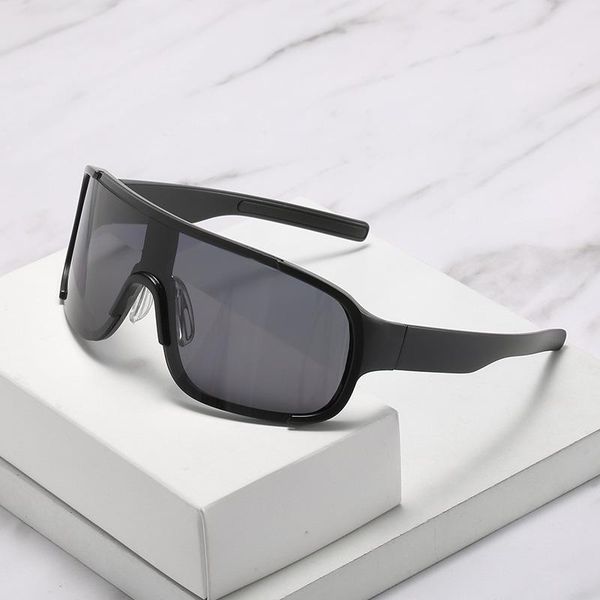 men women driving sunglasses colorful coating sports windproof trend outdoor glasses, White;black
men women driving sunglasses colorful coating sports windproof trend outdoor glasses, White;black