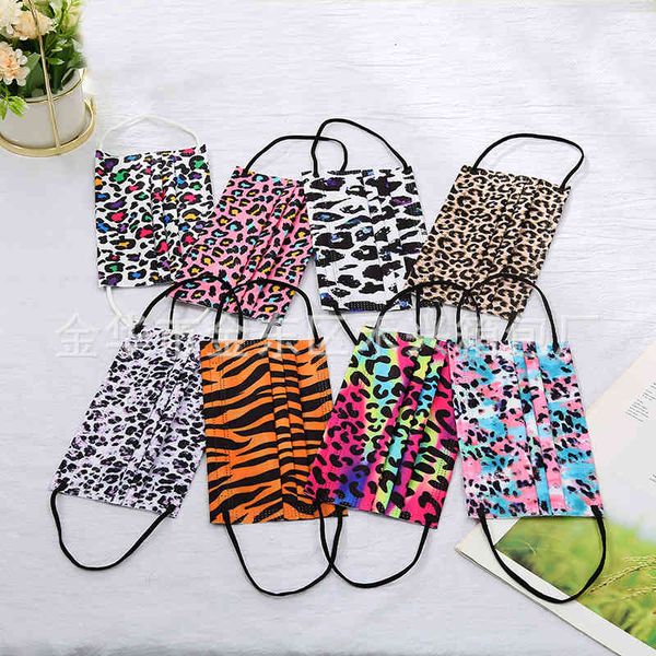 55g spunlaced non-woven printed disposable outdoor travel portable dust mask for boys and girls
55g spunlaced non-woven printed disposable outdoor travel portable dust mask for boys and girls