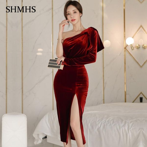 casual dresses high waist tight party dress 2021 spring red velvet asymmetry diagonal collar single-sided long sleeve elegant women's, Black;gray
casual dresses high waist tight party dress 2021 spring red velvet asymmetry diagonal collar single-sided long sleeve elegant women's, Black;gray