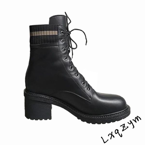 boots british lace up shoes chunky heel real leather women ankle luxury handmade solid black all match 35-40
boots british lace up shoes chunky heel real leather women ankle luxury handmade solid black all match 35-40