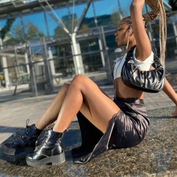 evening bags 2021 black minimalist ruched baguette bag fashion elegant handbags purse leisure women shoulder underarm
evening bags 2021 black minimalist ruched baguette bag fashion elegant handbags purse leisure women shoulder underarm