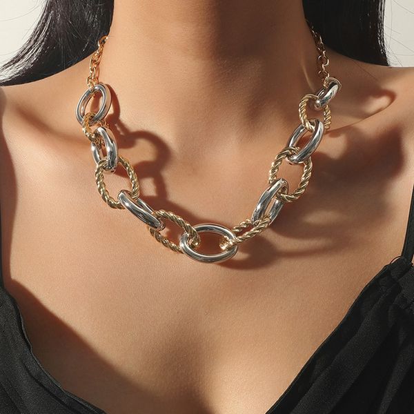 hip hop thick chain necklace alloy hollow two-color splicing circular clavicle chain, Silver
hip hop thick chain necklace alloy hollow two-color splicing circular clavicle chain, Silver
