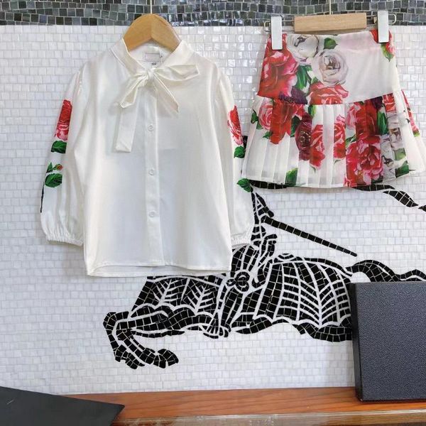 girl's dresses brand spring autumn fashion design flowers girls suits dress high end children clothes long sleeve with skirt, Red;yellow
girl's dresses brand spring autumn fashion design flowers girls suits dress high end children clothes long sleeve with skirt, Red;yellow