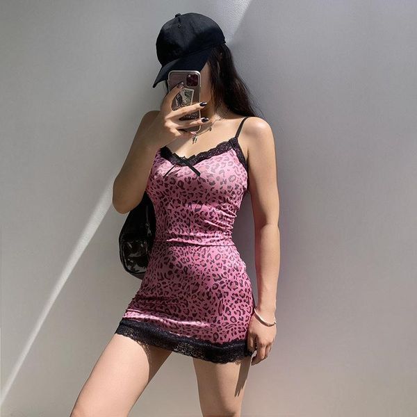 Â aesthetics lace trim leopard printing party cami dresses e-girl spaghetti strap v-neck hem a-line mini dress casual, Black;gray
 aesthetics lace trim leopard printing party cami dresses e-girl spaghetti strap v-neck hem a-line mini dress casual, Black;gray