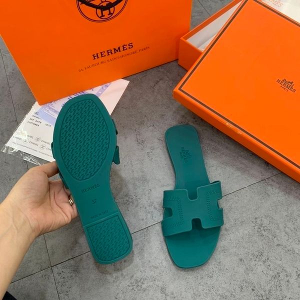 united the 20211 europe and states new summer white sal flat bottom fashion versatile leather inside outside wear h slippers seaside 4f15 rr, Black
united the 20211 europe and states new summer white sal flat bottom fashion versatile leather inside outside wear h slippers seaside 4f15 rr, Black