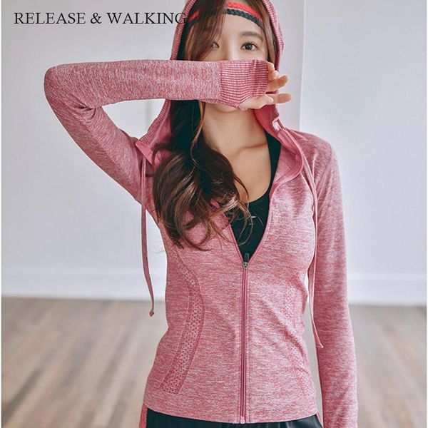 running jackets r&w hooded jacket women seamless quick dry 2021 autumn yoga zipper sports coat with thumb holes outdoor s line, Black;red
running jackets r&w hooded jacket women seamless quick dry 2021 autumn yoga zipper sports coat with thumb holes outdoor s line, Black;red