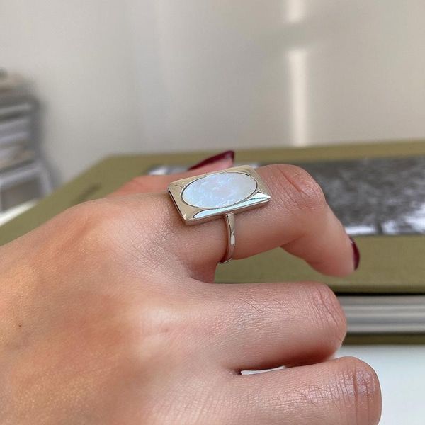cluster rings 925 sterling silver ring inlaid oval shell cube for women elegant wide face adjustable fine jewelry party korean, Golden;silver
cluster rings 925 sterling silver ring inlaid oval shell cube for women elegant wide face adjustable fine jewelry party korean, Golden;silver