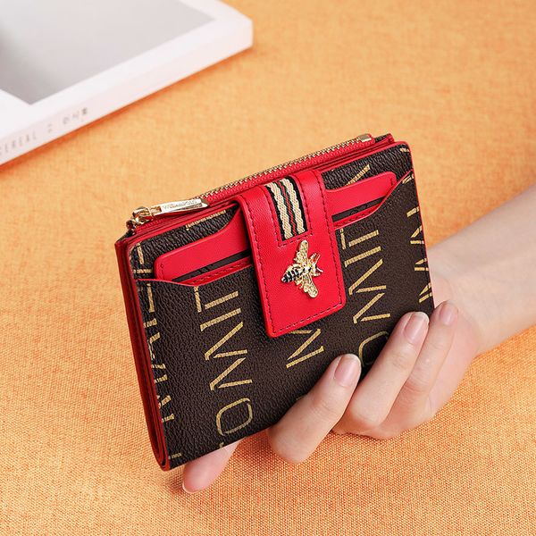 classic wallets women's fashion leisure high grade card cover multi function driver's license purse retro holder, Red;black
classic wallets women's fashion leisure high grade card cover multi function driver's license purse retro holder, Red;black