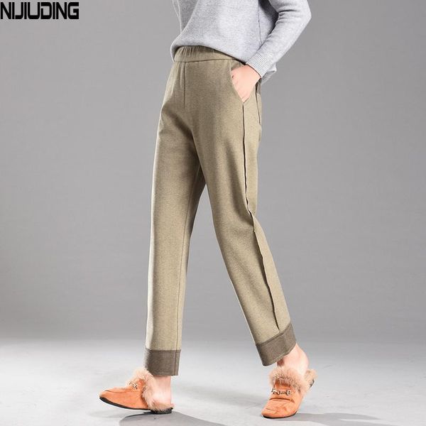 women's pants & capris 2021 autumn winter woolen casual high waist straight patchwork wool female plus size 3xl loose trousers, Black;white
women's pants & capris 2021 autumn winter woolen casual high waist straight patchwork wool female plus size 3xl loose trousers, Black;white