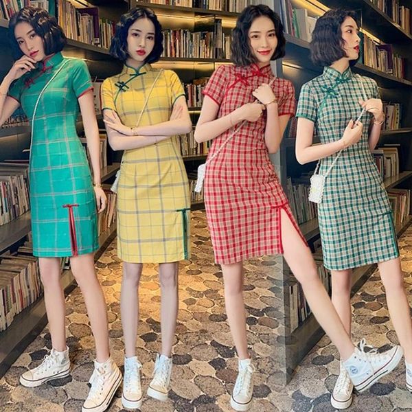ethnic clothing 2021 summer elegant slim chinese vintage short sleeve daily dress women cotton mini qipao high slit plaid cheongsam, Red
ethnic clothing 2021 summer elegant slim chinese vintage short sleeve daily dress women cotton mini qipao high slit plaid cheongsam, Red