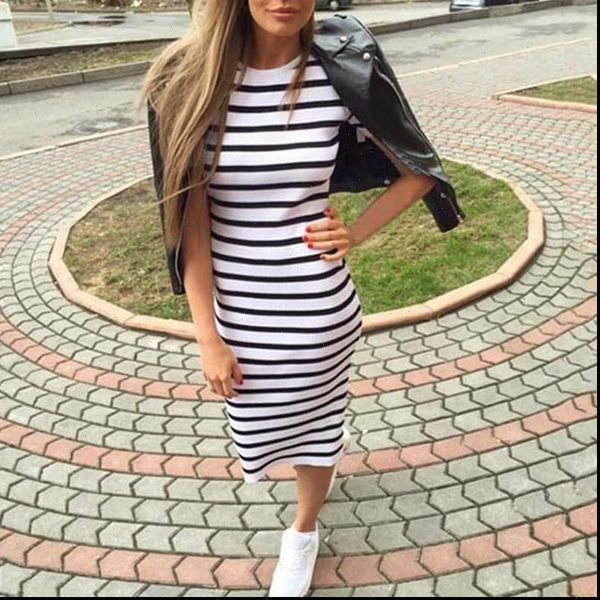 casual summer short sleeve women dress round neck slim fit bodycon striped side split t shirt womens dresses, Black;gray
casual summer short sleeve women dress round neck slim fit bodycon striped side split t shirt womens dresses, Black;gray