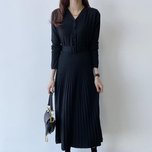 casual dresses women's knitted robe autumn for long sleeve clothing button up khaki v-neck female belt pleated vestido de mujer, Black;gray
casual dresses women's knitted robe autumn for long sleeve clothing button up khaki v-neck female belt pleated vestido de mujer, Black;gray