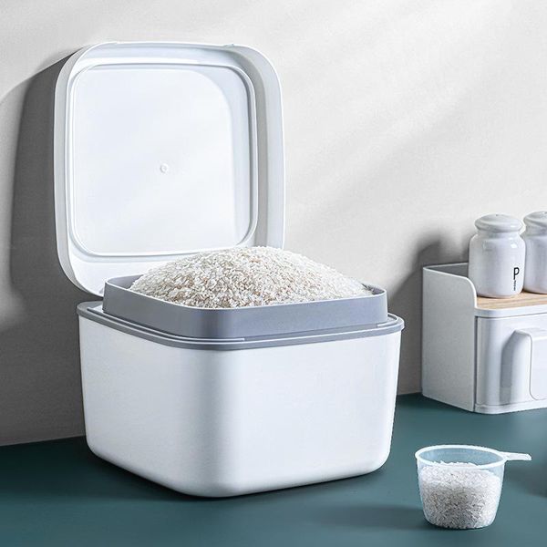 storage bottles & jars kitchen box sealed rice bucket 5 kg household plastic container moisture-proof and insect-proof
storage bottles & jars kitchen box sealed rice bucket 5 kg household plastic container moisture-proof and insect-proof