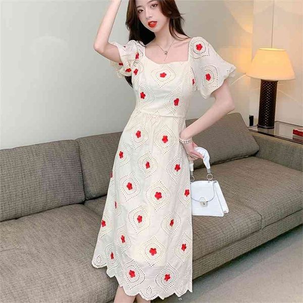 summer women's elegant square collar hollow flowers embroidery slim dress fashion ladies puff sleeve sweet vestidos 210519, Black;gray
summer women's elegant square collar hollow flowers embroidery slim dress fashion ladies puff sleeve sweet vestidos 210519, Black;gray