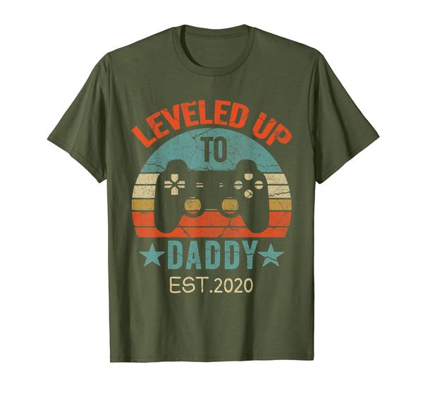 vintage leveled up to daddy est.2020 promoted to daddy 2020 t-shirt, White;black
vintage leveled up to daddy est.2020 promoted to daddy 2020 t-shirt, White;black