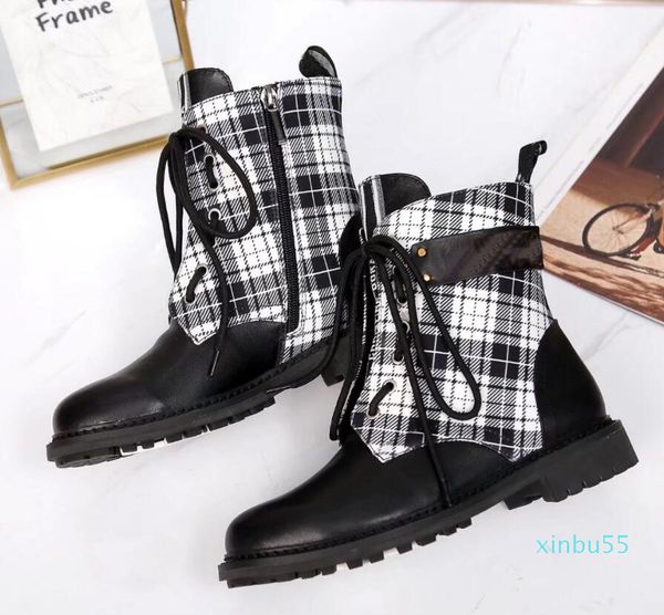 designer luxury boot leather boots classic embroidered side zipper flat-bottomed elegant decorative leather boots, Black
designer luxury boot leather boots classic embroidered side zipper flat-bottomed elegant decorative leather boots, Black