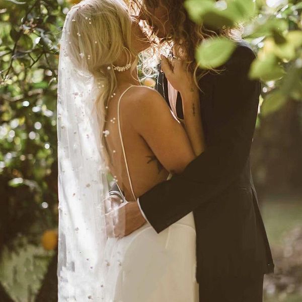 bridal veils 2021 long 2 m wedding tulle starry pearls luxe for brides voile de mariage, Black
bridal veils 2021 long 2 m wedding tulle starry pearls luxe for brides voile de mariage, Black