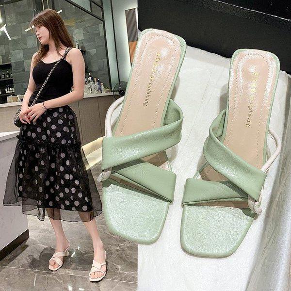 slippers fairy style wear sandals 2021 summer fashion shaped with fish mouth candy color wild word and, Black
slippers fairy style wear sandals 2021 summer fashion shaped with fish mouth candy color wild word and, Black