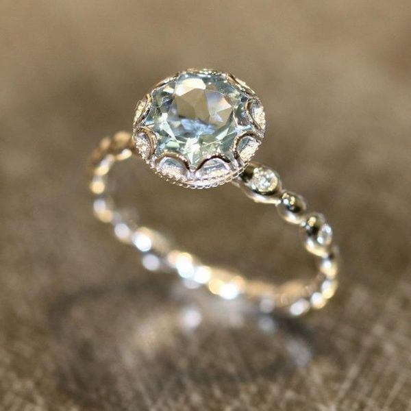 cluster rings 925 silver personality creative z zircon ring for women engagement wedding gift jewelry wholesale, Golden;silver
cluster rings 925 silver personality creative z zircon ring for women engagement wedding gift jewelry wholesale, Golden;silver