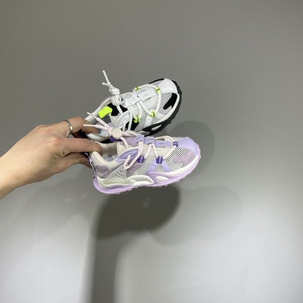 ins children's sports spring 2021 new boys' fashion breathable mesh running girls' daddy shoes, Black;red
ins children's sports spring 2021 new boys' fashion breathable mesh running girls' daddy shoes, Black;red