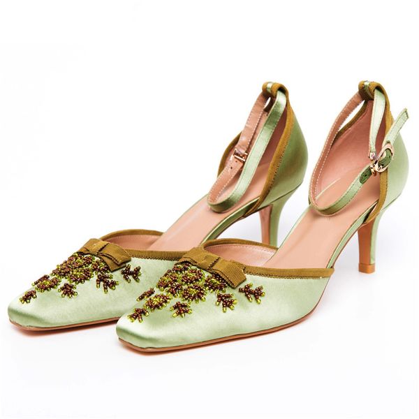 sandals silk satin high heel shoes women square toe bowties knot vintage classic string beaded fowers decor pumps for ladies stile, Black
sandals silk satin high heel shoes women square toe bowties knot vintage classic string beaded fowers decor pumps for ladies stile, Black