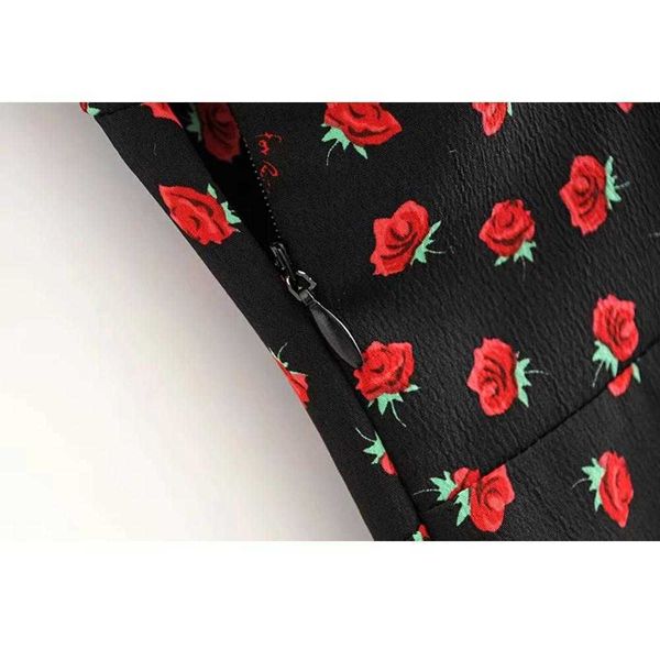 20212021 vintage chiffon floral boho women backless midi summer elegant black beach party dress korean vestidos, Black;gray
20212021 vintage chiffon floral boho women backless midi summer elegant black beach party dress korean vestidos, Black;gray