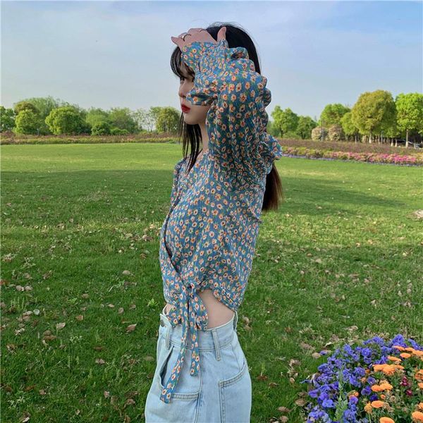 women's blouses & shirts womens and floral chiffon blouse short v-neck small shirt long sleeve crop 2021 women fashion, White
women's blouses & shirts womens and floral chiffon blouse short v-neck small shirt long sleeve crop 2021 women fashion, White