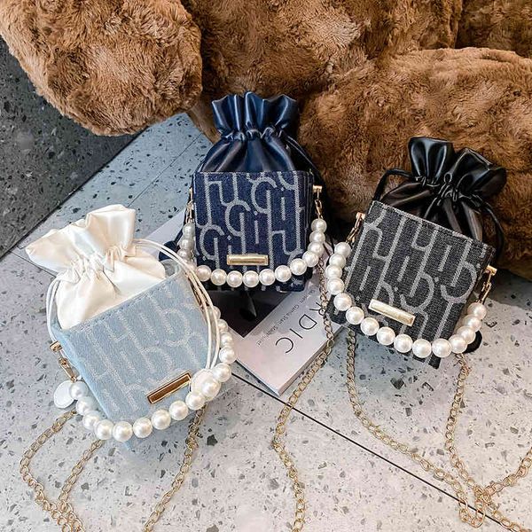 fashion women drawstring pocket shoulder bag square box pu leather female pearl chain small crossbody handbag pouch
fashion women drawstring pocket shoulder bag square box pu leather female pearl chain small crossbody handbag pouch
