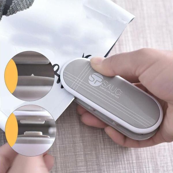 snack sealing machine portable mini small plastic household bag hand pressure vacuum clips
snack sealing machine portable mini small plastic household bag hand pressure vacuum clips