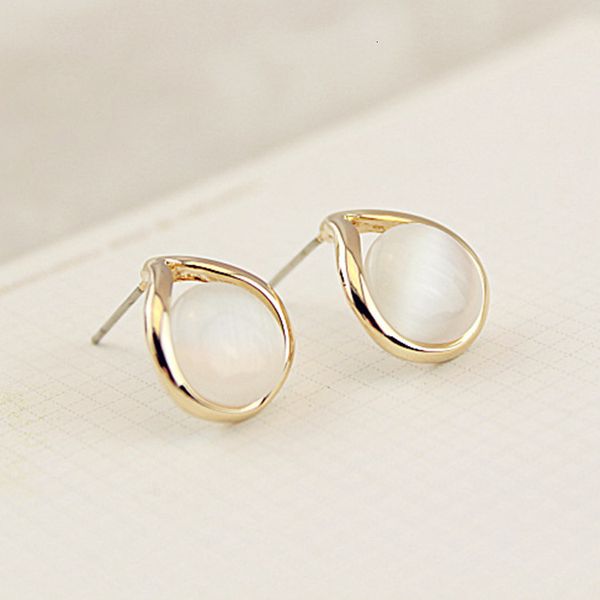 jewelry fashion water drop cat's eye earrings, Golden 
jewelry fashion water drop cat's eye earrings, Golden